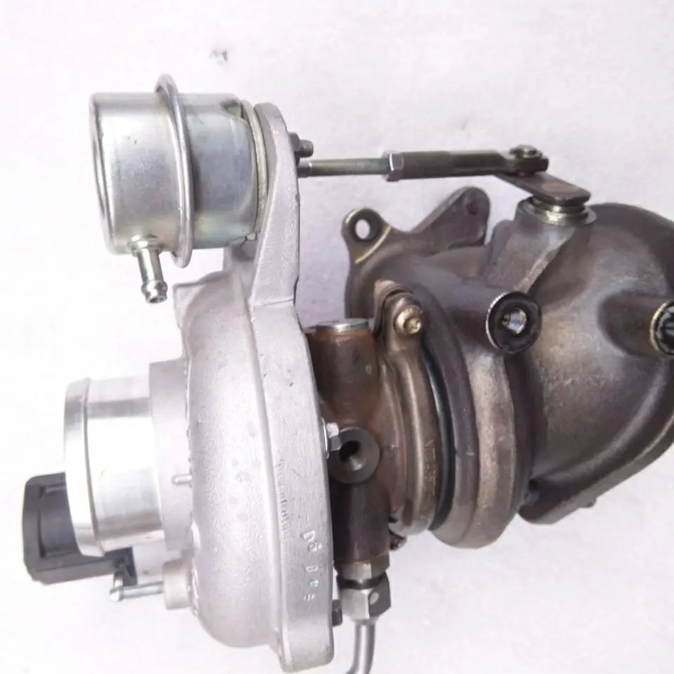 Original High Quality Turbo Charger Assembly for Chinese SAIC ROEWE RX8 MG GS 2.0T Engine Auto car motor parts OEM 10650710