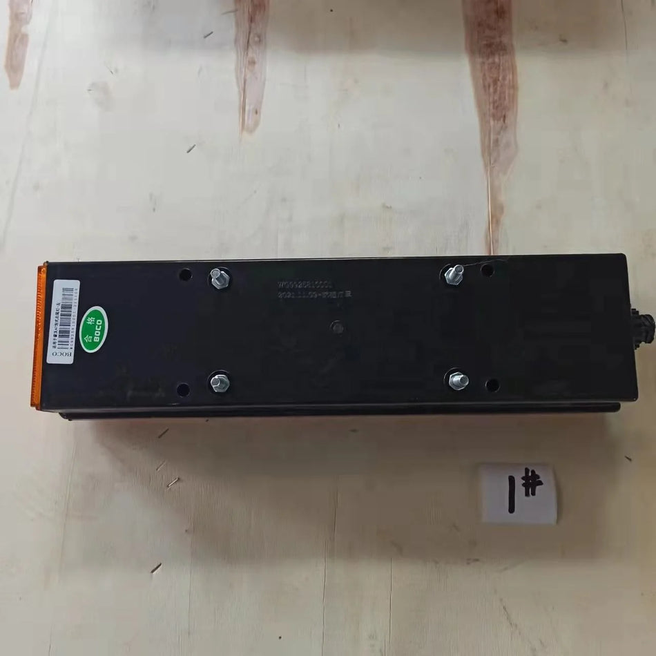 SINOTRUK HOWO High Quality Rear Tail Lights Heavy-Duty Truck Accessories Parts WG9925810001 WG9925810002