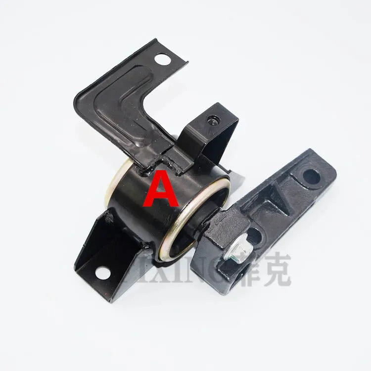 High quality (4 models) 1pcs Engine Mounting Bracket cushion rubber part for Chinese X1 M1 1.3L 473 engine Auto car motor parts